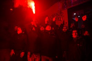 Tifosi con fumogeni