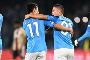 Raspadori e Lozano