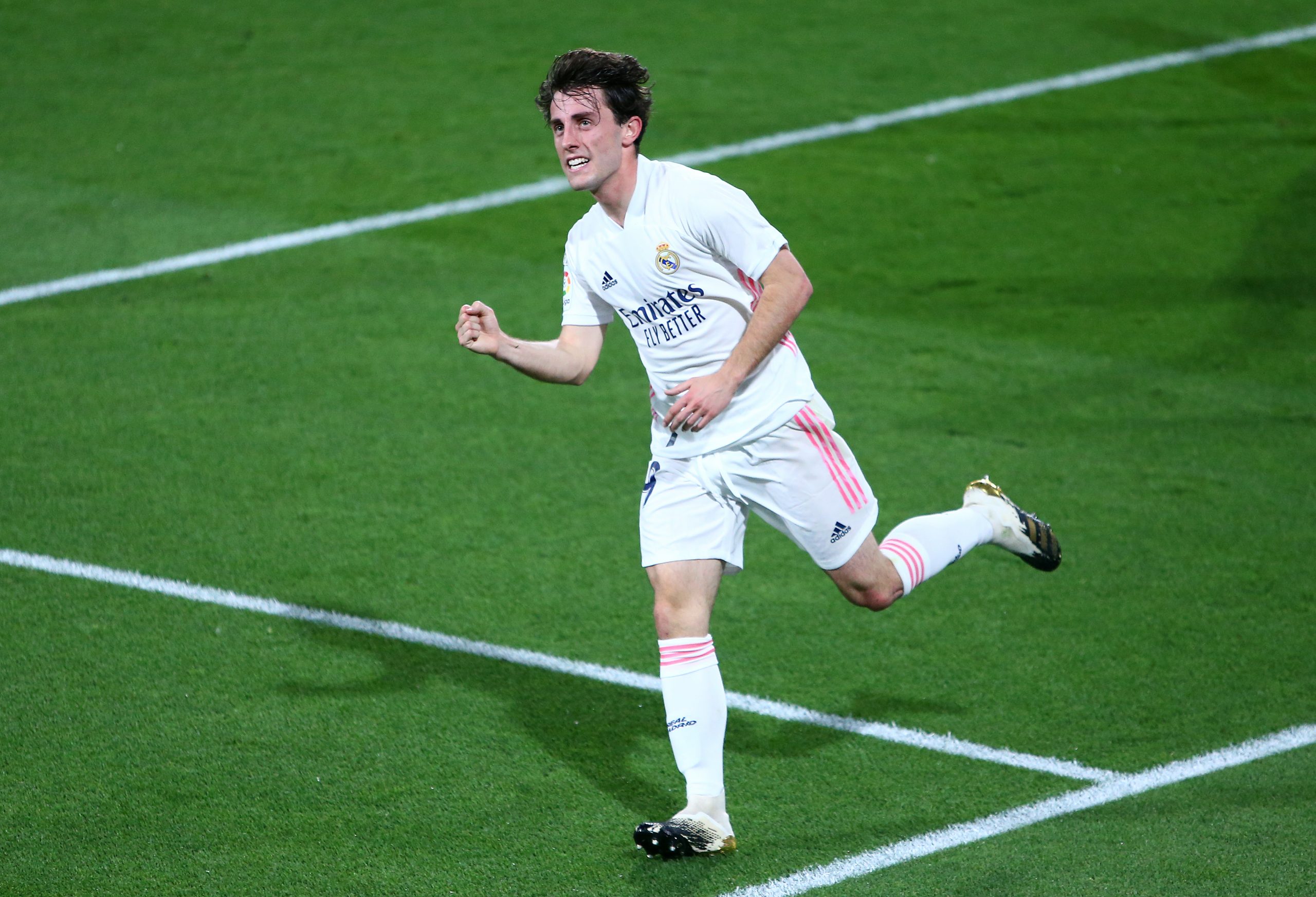 Calciomercato Fiorentina – Odriozola a Firenze, oggi visite e firma