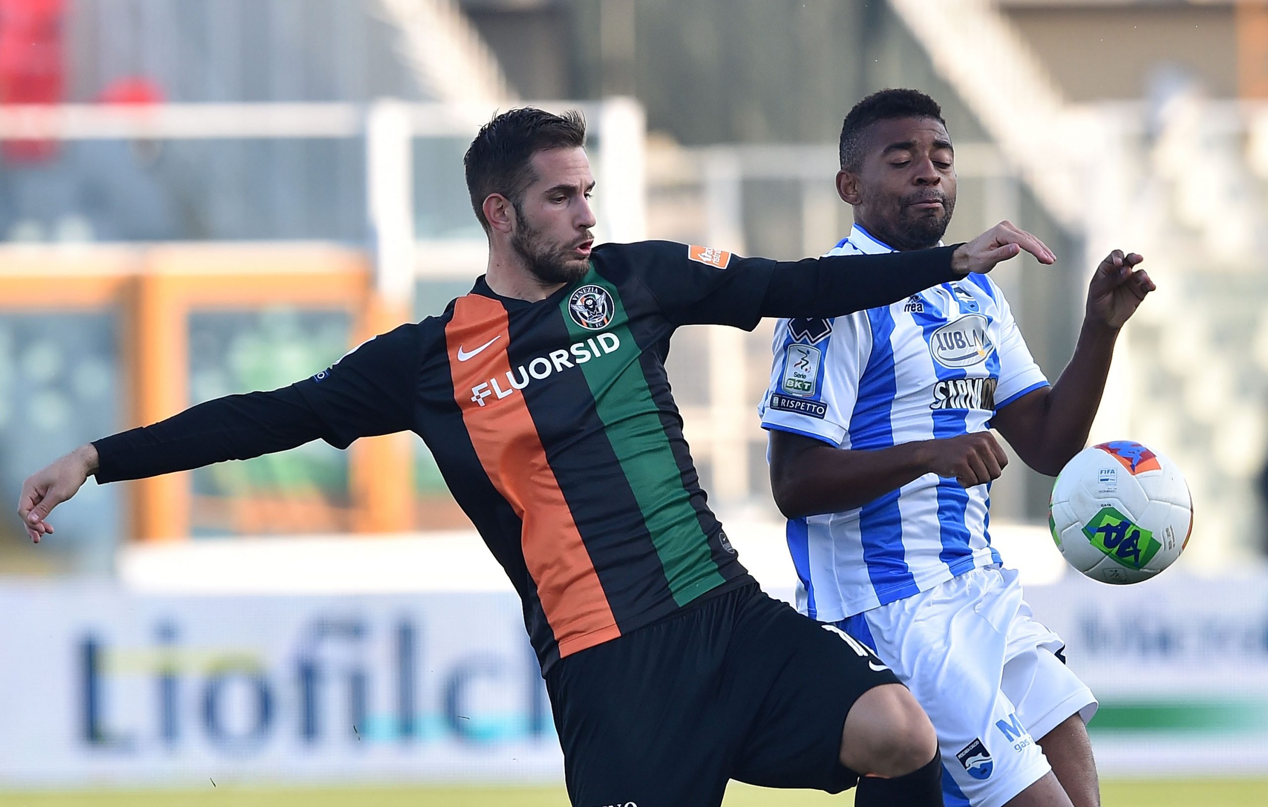 Serie A – Aramu e la concorrenza. Il fantasista vuole tenersi il Venezia