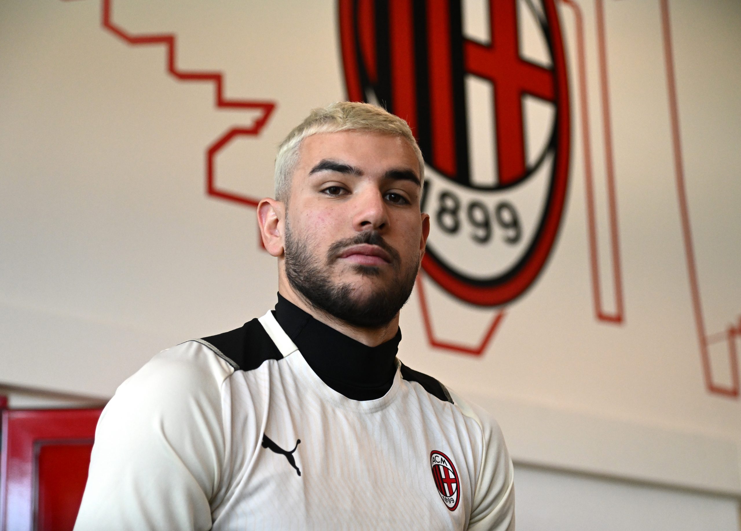 Serie A – Le prime parole di Theo dopo il rinnovo: “Qui siamo una famiglia”