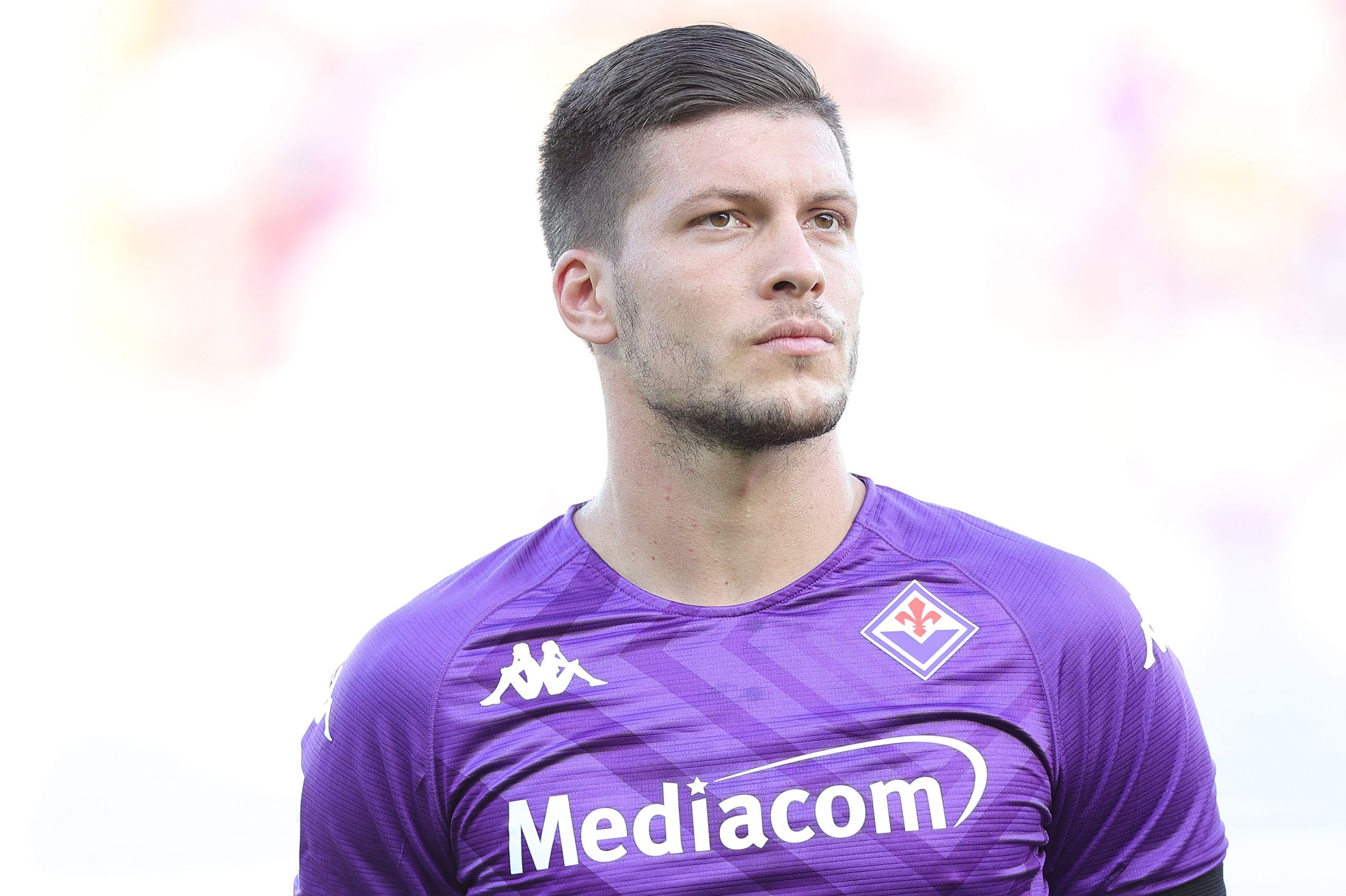 Serie A – Fiorentina, prestazioni deludenti e infortunio: periodo no per Jovic