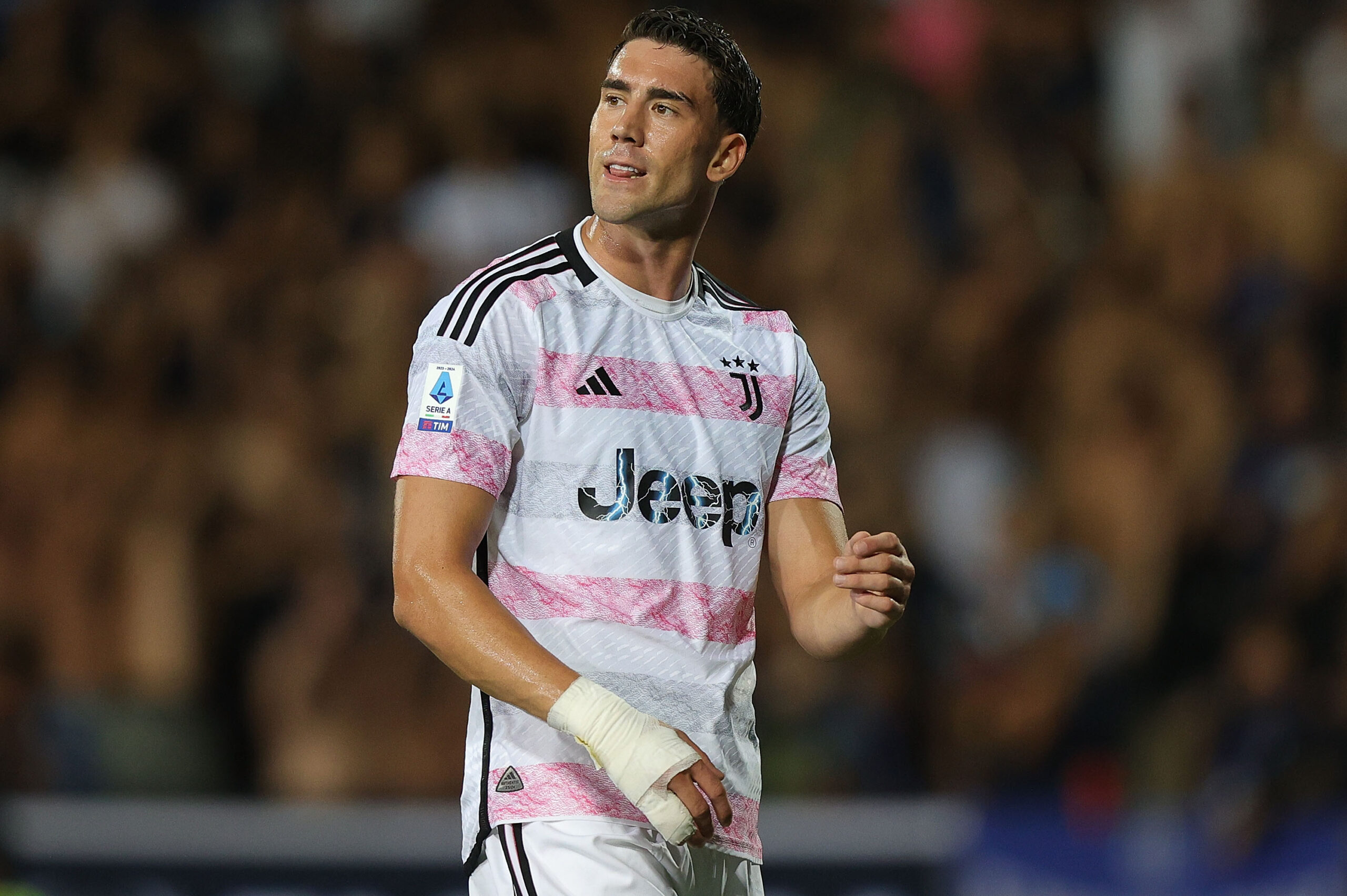 Juve / Vlahovic: “Siamo arrabbiati. L’anno scorso ho sofferto molto”