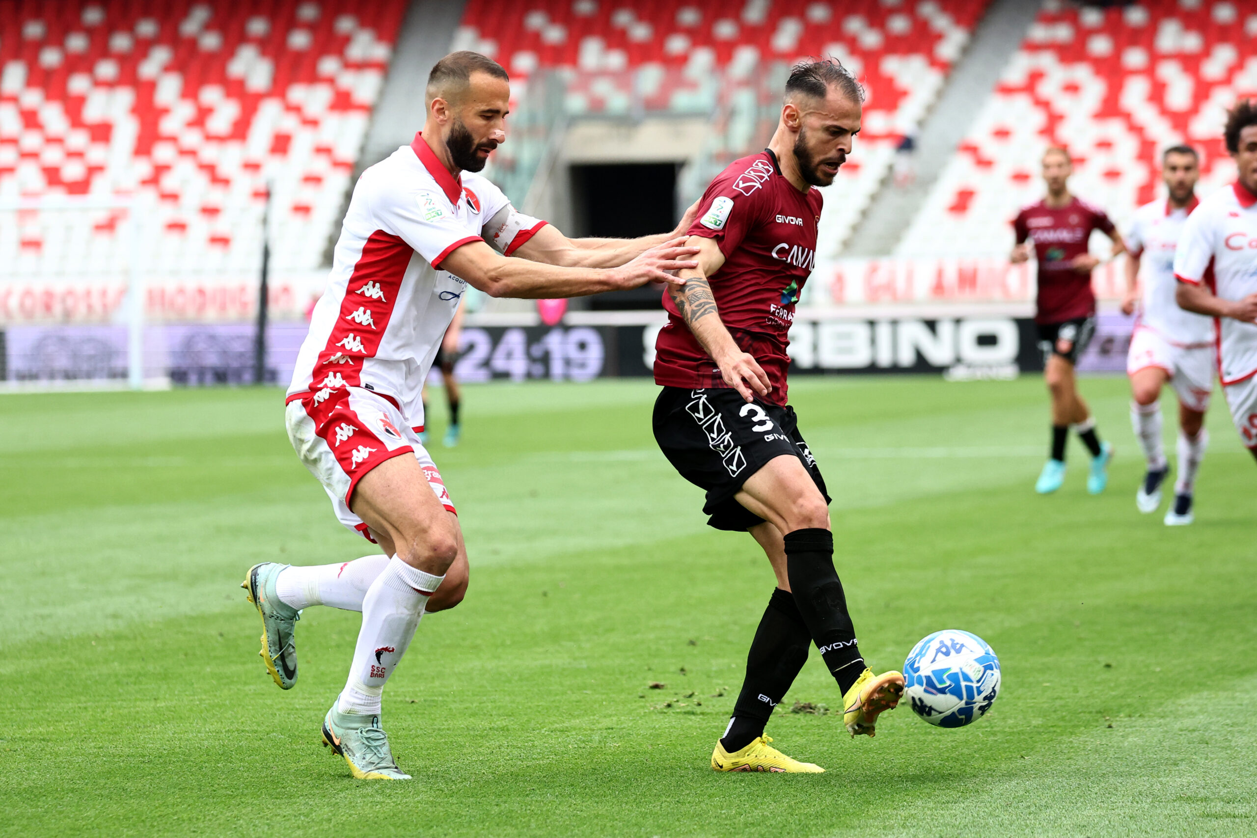 Calciomercato Bari – Di Cesare a caccia del nuovo bomber: il punto